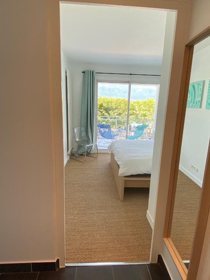 Les Suites Du Port Le Bourget-du-Lac Exterior foto